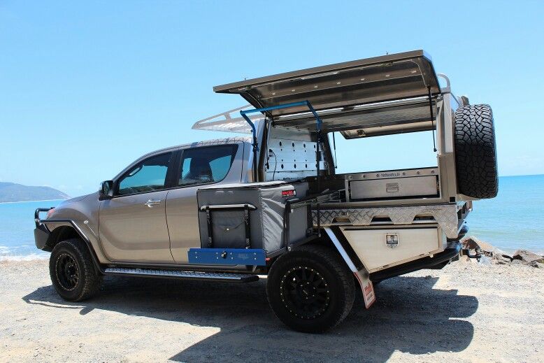 The Benefits of a UTE Canopy with Drawers